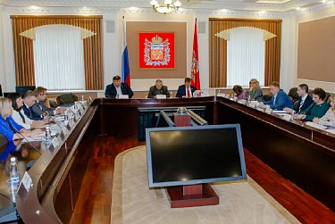 Расходы госслужащих будет контролировать единый орган